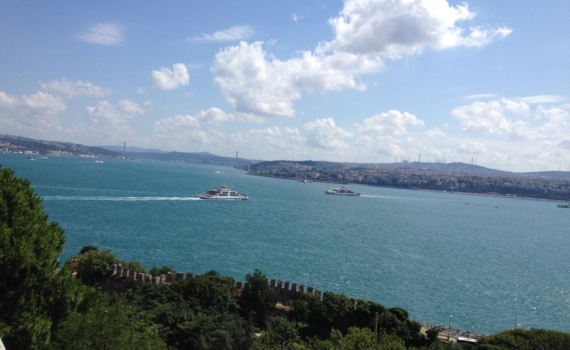 Отдых в этой стране по-прежнему остается относительно доступным для жителей РФ Отдых в этой стране по-прежнему остается относительно доступным для жителей РФ