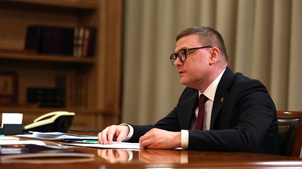 Подопригора: Падение доходов населения и рыночного спроса ведет к сокращению производства в Челябинской области Официальный сайт президента России kremlin.ru, на губернатор Челябинской области Алексей Текслер