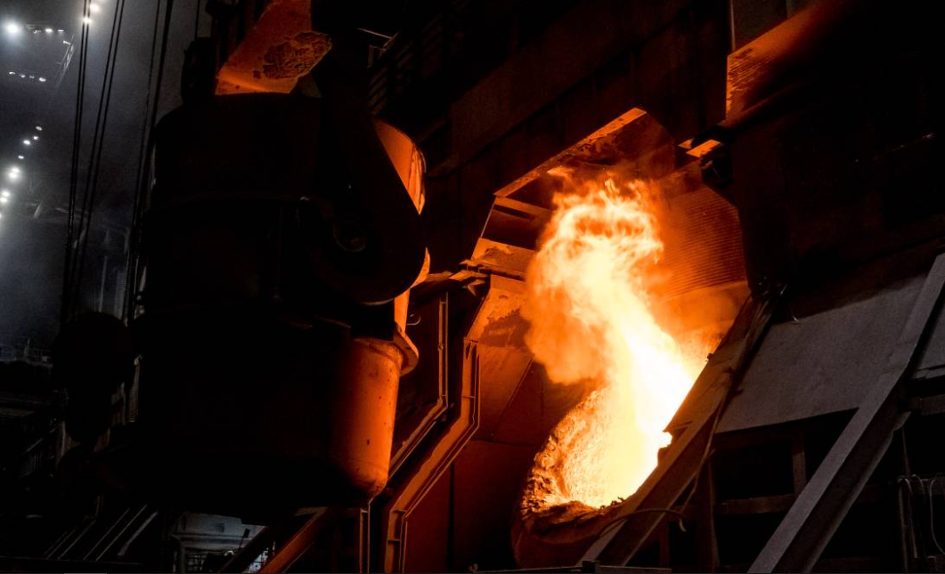 ММК выплавил 900-миллионную тонну стали ММК